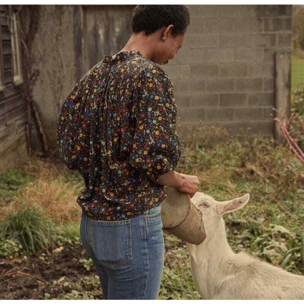 Doen Rose Top in Dusk Lily of the Valley